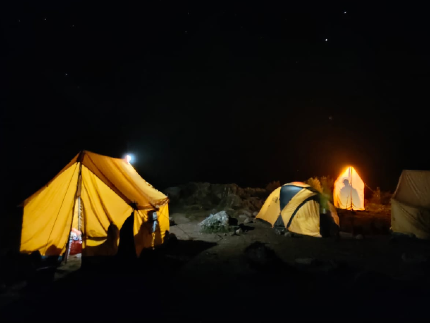 CAMPING DE NUIT