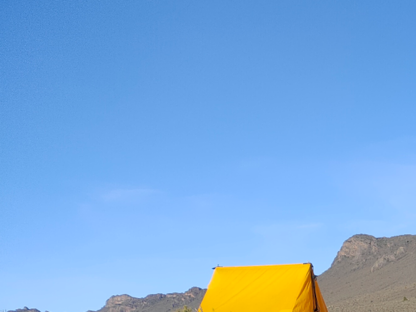 PETIT DÉJEUNER SUR LE KILI
